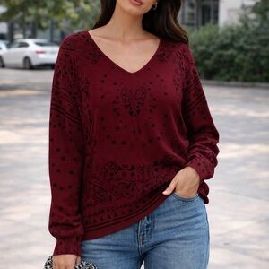 Women's V-Neck Burgundy Paisley-Print Sweater